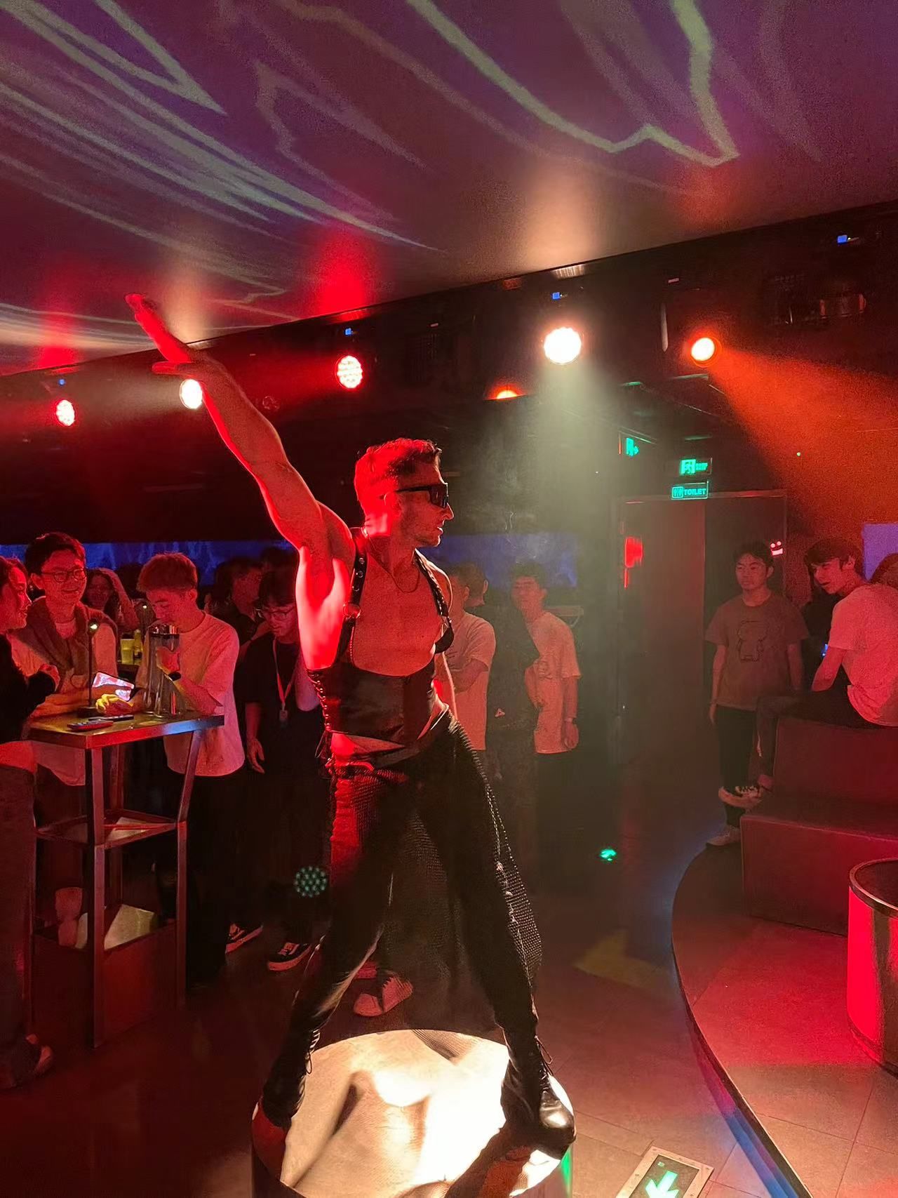 自贡商务ktv专业商务ktv订房推荐-沿滩区ktv预定